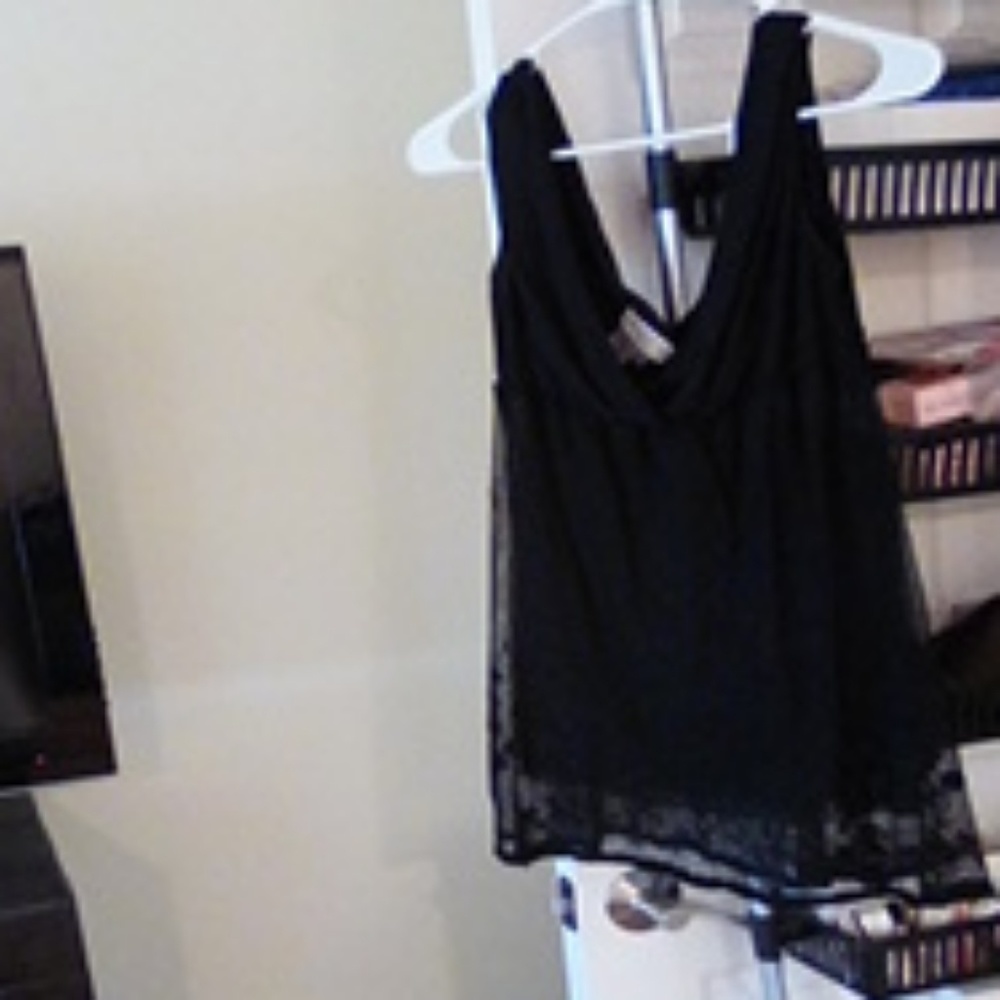 Max Studio plunging neckline black blouse!